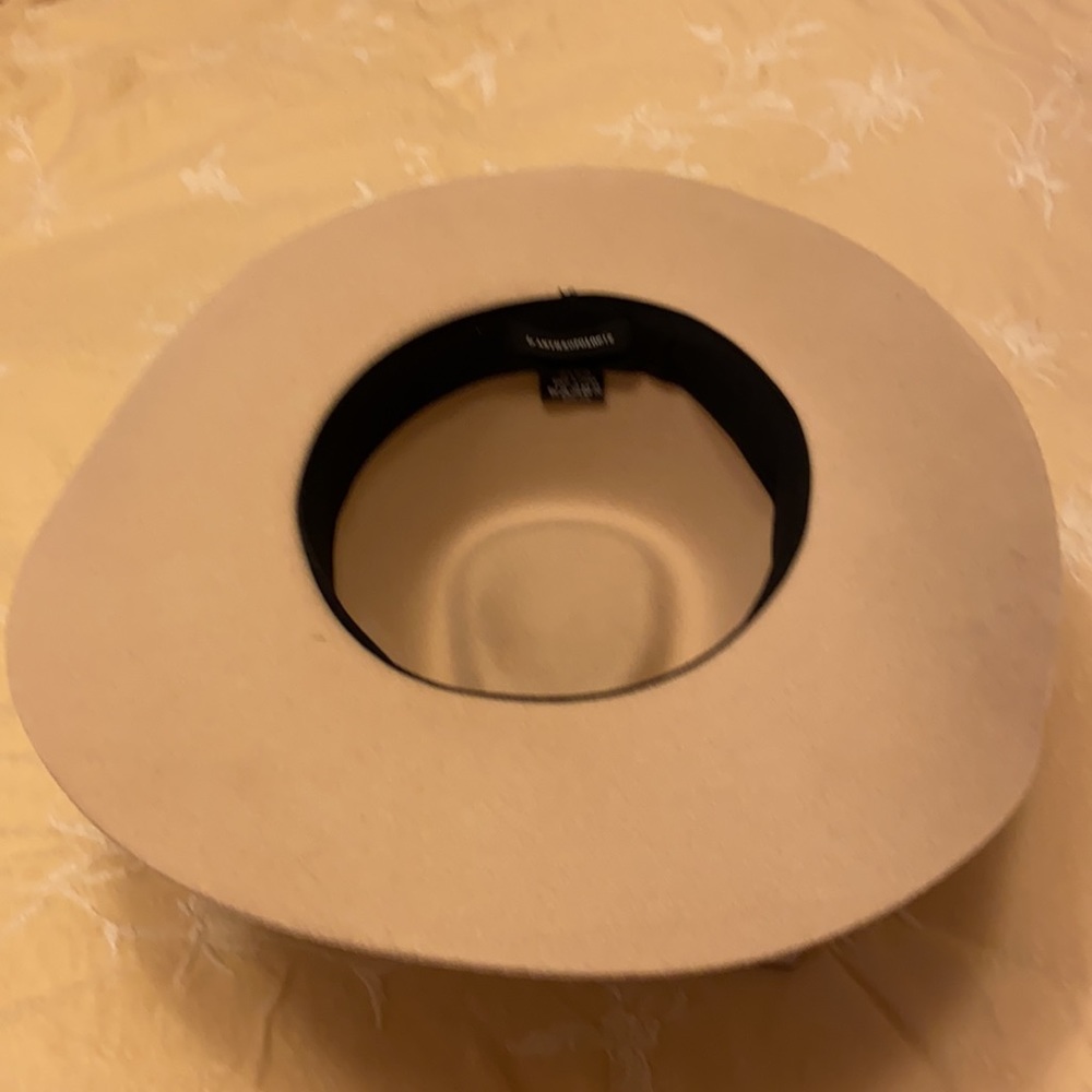 Anthropology Camel wool hat. - Picture 4 of 6